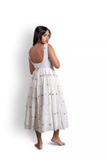 Load image into Gallery viewer, Moonwhisper